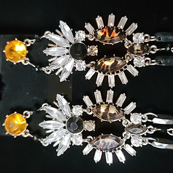 Vintage BETSEY JOHNSON Hollywood Glam Collection Tigers Eyes Chandelier Earrings - Picture 9 of 11